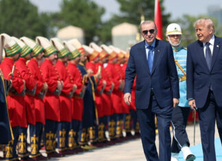 Belirleyici olan Saray’ın gücü değil kırılganlıkları